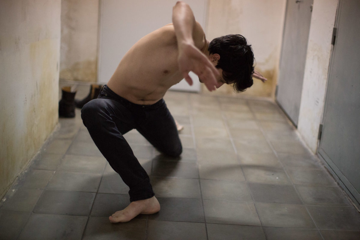 Resitution Contemporary Dancer Eduardo Vallejo Pinto